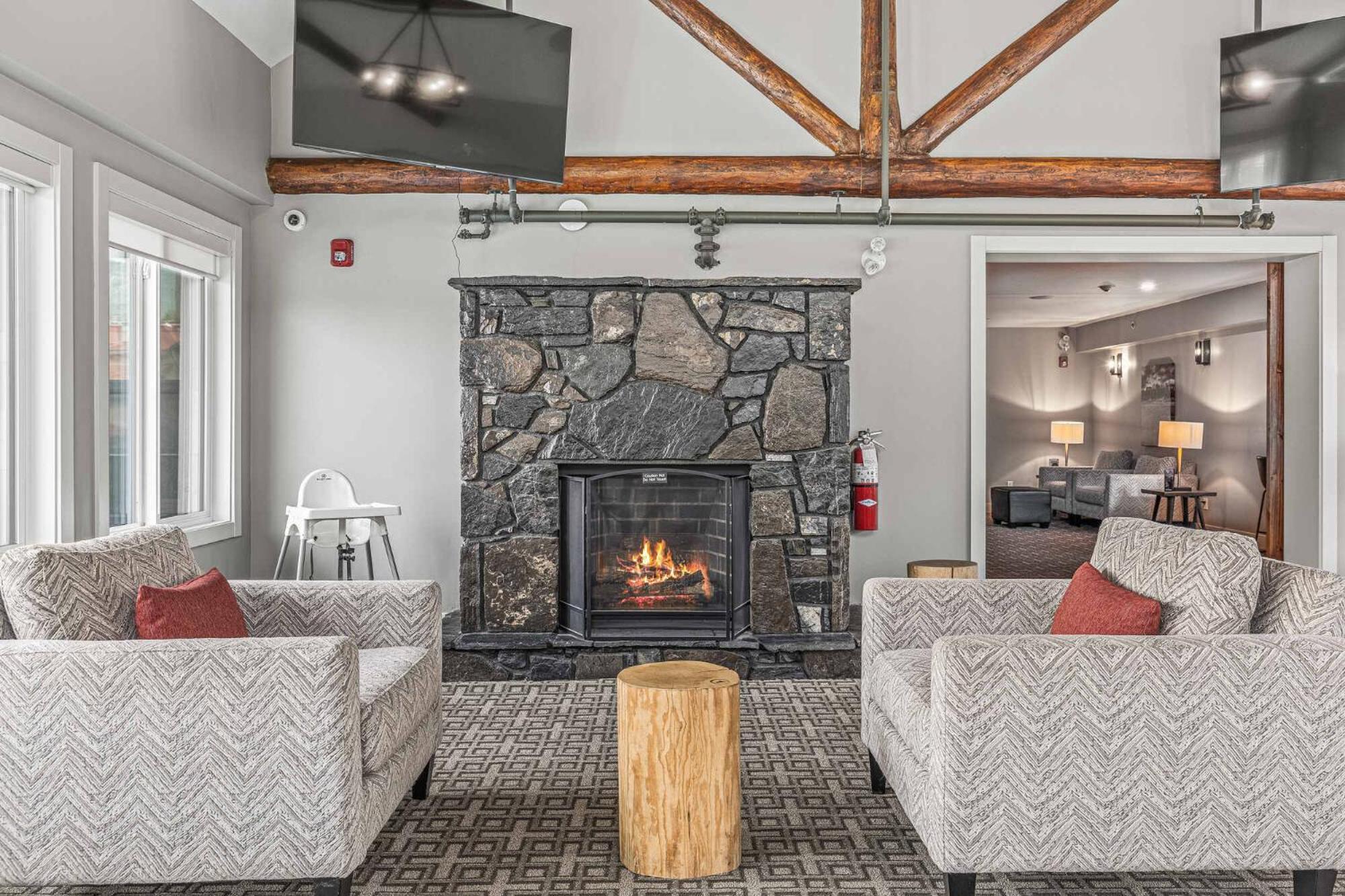 Basecamp Lodge Canmore Exteriér fotografie