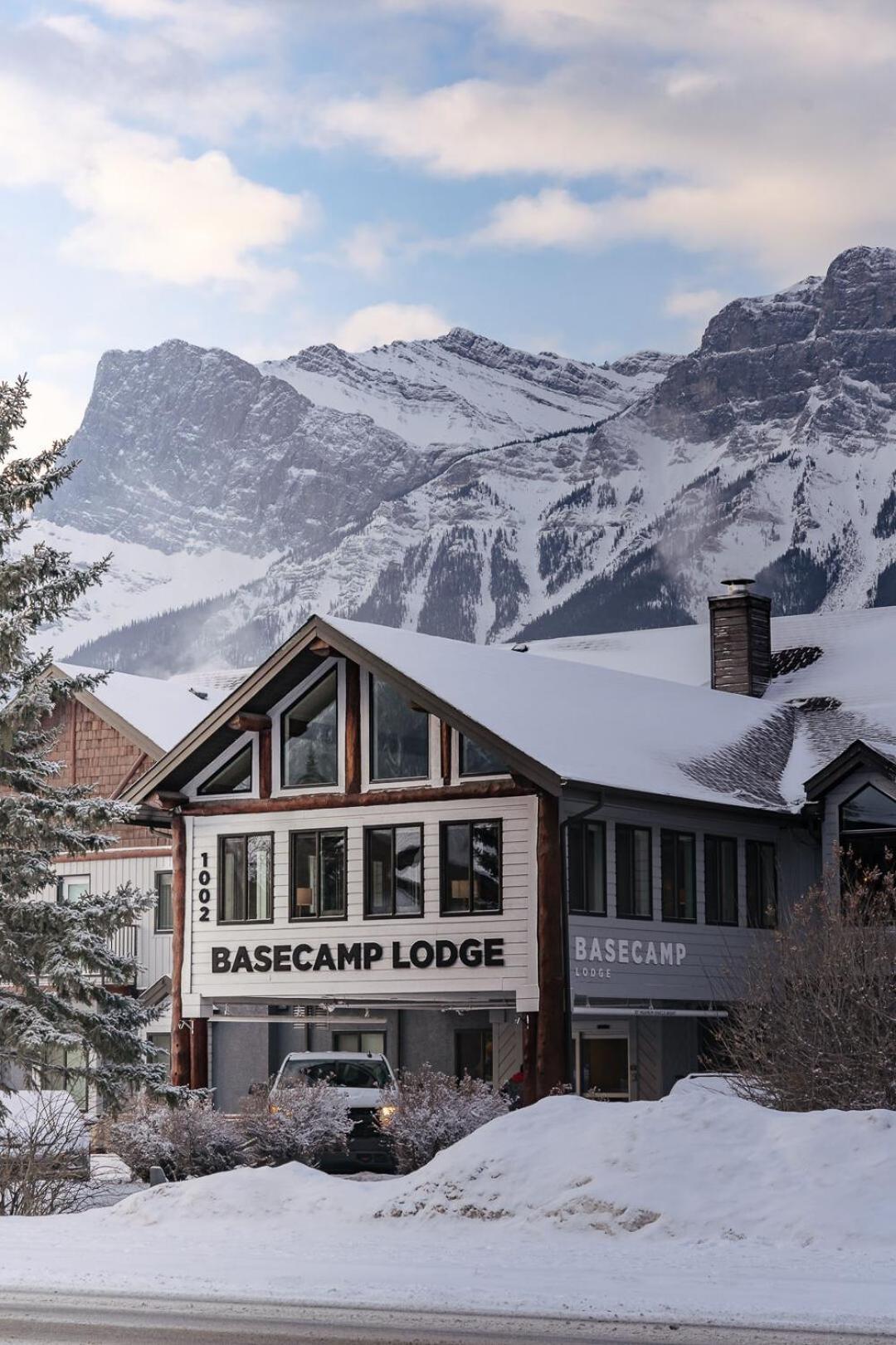 Basecamp Lodge Canmore Exteriér fotografie